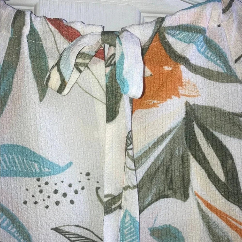 A New Day Womens Blouse Size XL‎ Tropical Floral Ties in Back  Ivory Green Lined - Picture 6 of 11